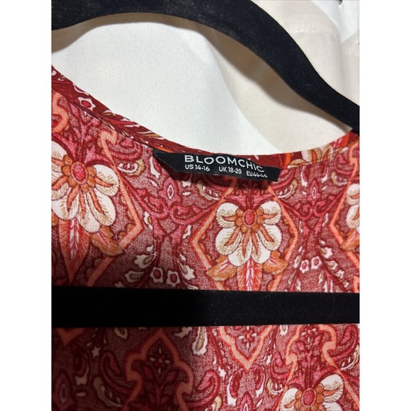 Bloomchic Red Floral Print Short Sleeve Dress Size 14/16 EUC G4‎ - Picture 2 of 6